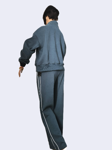 Mave Women's Elegant Green Tracksuit Set - Image 2